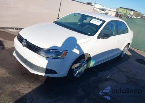 2013 Volkswagen Jetta 2.0L S from USA, damaged, VIN 3VW2K7AJ2DM370577